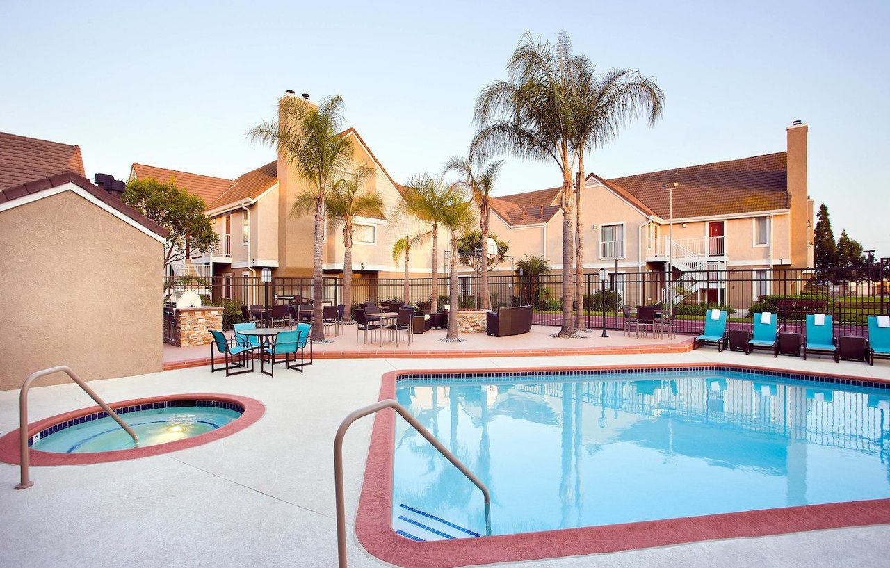 Residence Inn Costa Mesa Newport Beach Exterior foto
